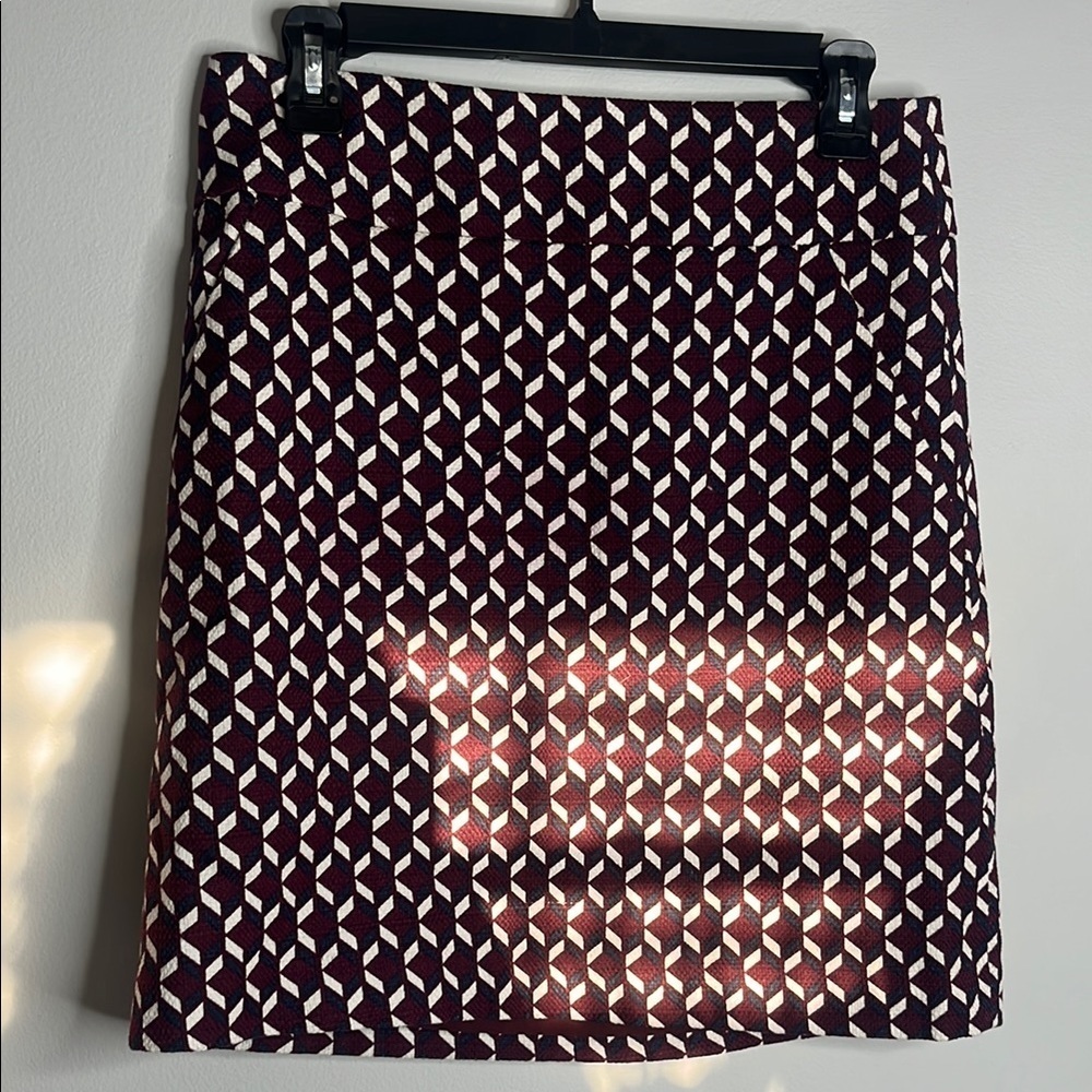 Geometric Patterned Skirt in Burgundy and White